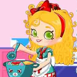 Spaghetti Sue Dress Up